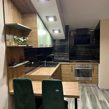아파트 “the Sea Breeze”, House Hamallaj *