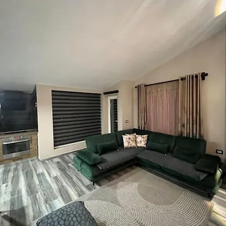 Apartamento “the Sea Breeze”, House Hamallaj *